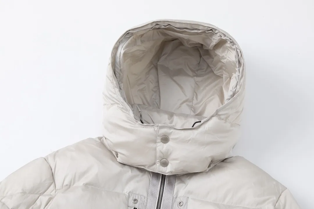 Moncler/ Same Style ， Classic New Arrival logo ， ! ! ! ! ! ， ， ， ， ! ， 90% 10% ! ， ! ! : m ! ! Breathable ! ! ， ! ， ! ! ! : White Black Size：1/2/3/4/5